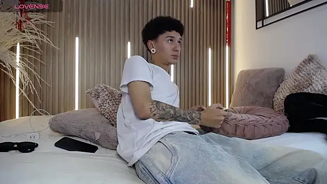 David Banks  online show from 29, 3, 2026