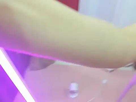 Snapshot of Ella_nora chatting on 7, 2, 2026 Ella nora online show from 7, 2, 2026