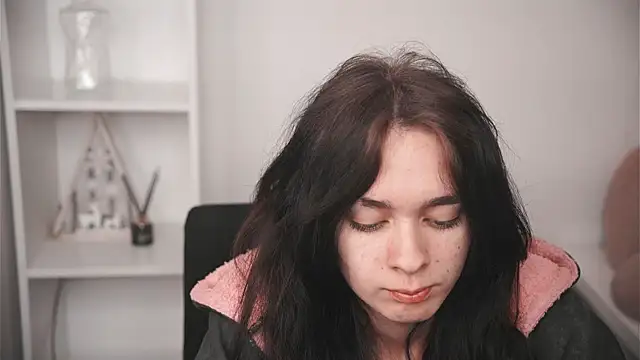 Snapshot of GinnyKittle chatting on 28, 2, 2026 GinnyKittle online show from 28, 2, 2026