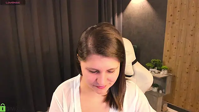 helenahoff online show from 12, 3, 2026