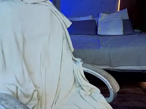 suggar angel online show from 28, 2, 2026