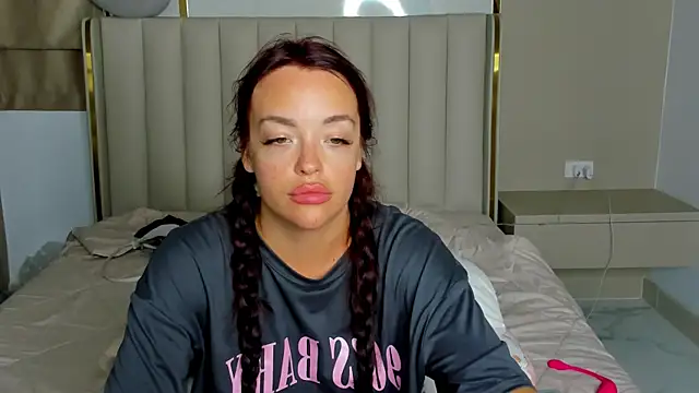 Snapshot of stellaa_quenn chatting on 10, 6, 2026 stellaa quenn online show from 10, 6, 2026