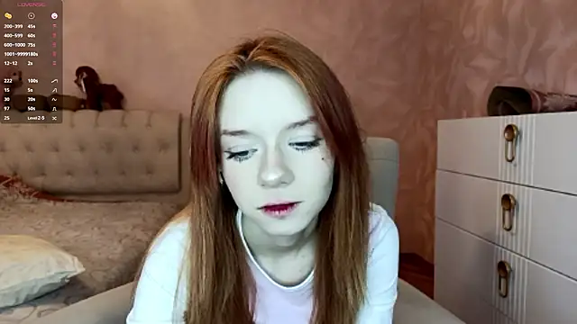 Snapshot of TarynPalek chatting on 3, 3, 2026 TarynPalek online show from 3, 3, 2026