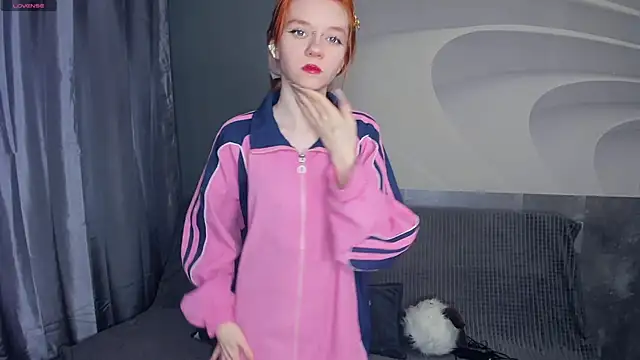 TarynPalek online show from 10, 5, 2026