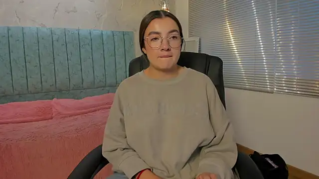 Tara Parker online show from 11, 2, 2026