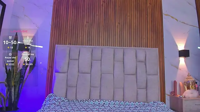 Scarlet Rosexx online show from 15, 4, 2026