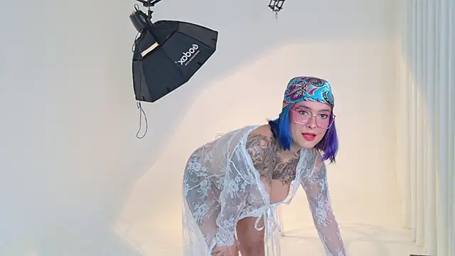 Snapshot of annie_hawk chatting on 10, 7, 2026 annie hawk online show from 10, 7, 2026