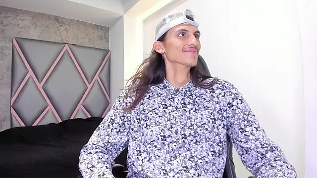 Noha-Smith online show from 5, 2, 2026