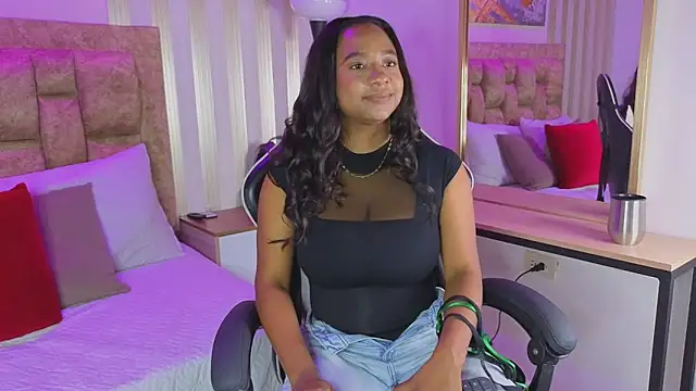 amara queen  online show from 31, 3, 2026