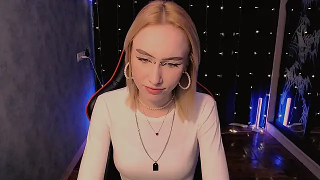 Snapshot of crybambi chatting on 17, 2, 2026 crybambi online show from 17, 2, 2026