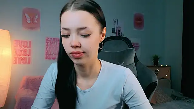 Snapshot of Vexnexe chatting on 6, 2, 2026 Vexnexe online show from 6, 2, 2026