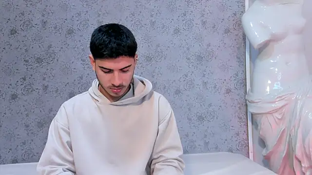 Apolo Gray online show from 5, 2, 2026