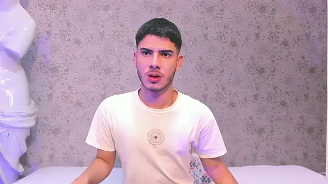 Apolo Gray online show from 9, 2, 2026