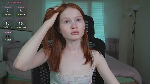 Snapshot of Nellie_baby chatting on 4, 7, 2026 Nellie baby online show from 4, 7, 2026