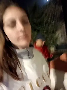 laparejaideal08 online show from 3, 3, 2026