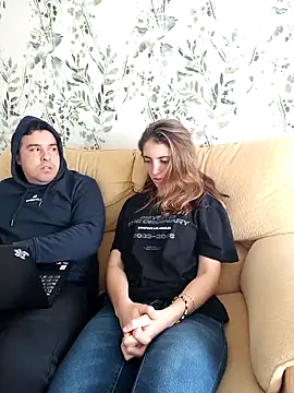 laparejaideal08 online show from 11, 4, 2026