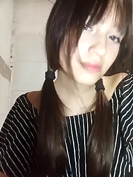 dieciochoyundia online show from 15, 2, 2026