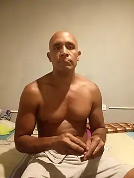 Snapshot of djmorenoo chatting on 28, 2, 2026 djmorenoo online show from 28, 2, 2026