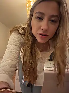 romyxxs online show from 4, 4, 2026