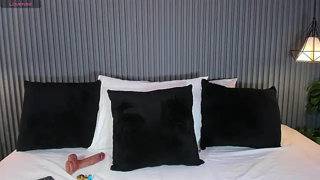 Snapshot of Yalezka_ chatting on 27, 2, 2026 Yalezka online show from 27, 2, 2026