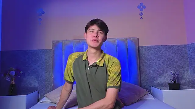 Snapshot of Derek_Sinn chatting on 24, 2, 2026 Derek Sinn online show from 24, 2, 2026