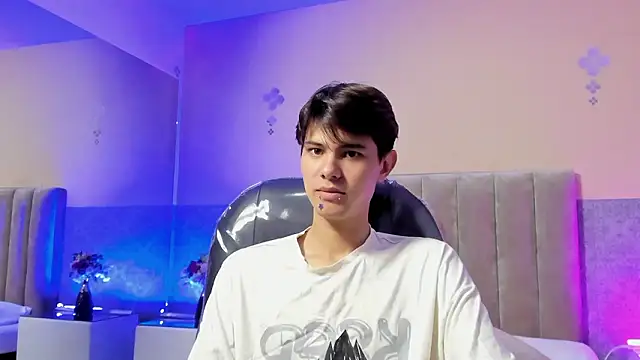 Derek Sinn online show from 24, 3, 2026