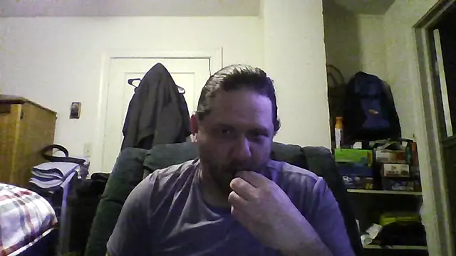 Snapshot of Demon2182 chatting on 10, 2, 2026 Demon2182 online show from 10, 2, 2026