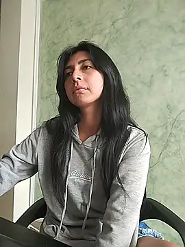 Snapshot of EmmaWilliamss4 chatting on 2, 2, 2026 EmmaWilliamss4 online show from 2, 2, 2026