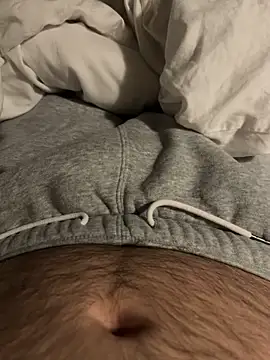 showtimebobby2424 online show from 28, 2, 2026