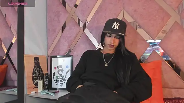 MeghanQueen   online show from 13, 3, 2026