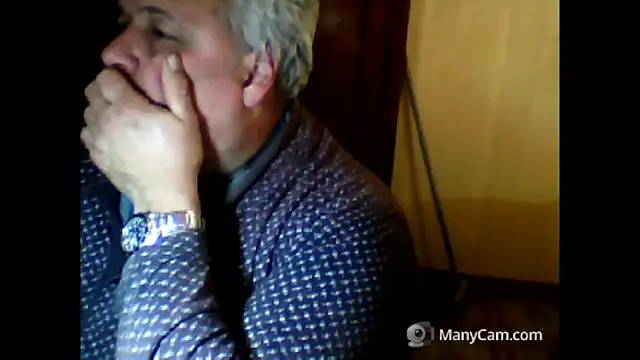 Snapshot of swichcassanesi chatting on 9, 2, 2026 swichcassanesi online show from 9, 2, 2026