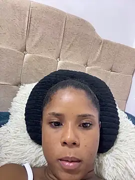 LIA PARKERR online show from 25, 2, 2026