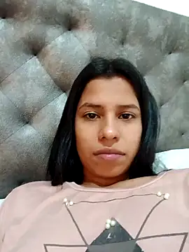 tifany lechosa111 online show from 3, 2, 2026