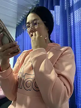 Tammy8 online show from 9, 4, 2026