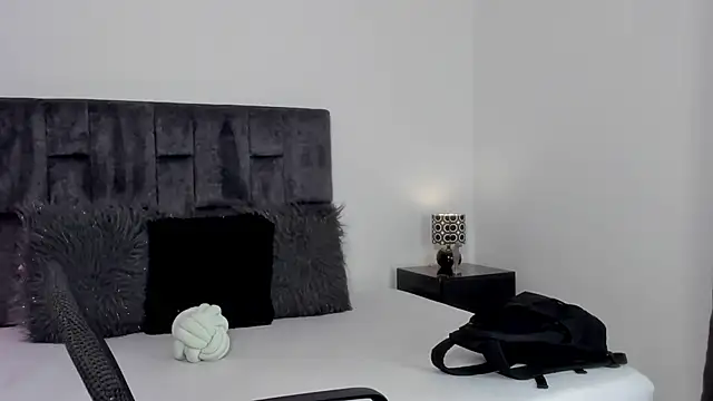 Snapshot of Malory_Saenzz chatting on 8, 2, 2026 Malory Saenzz online show from 8, 2, 2026