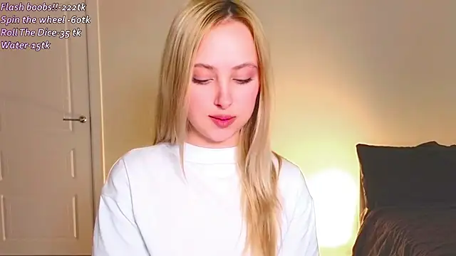 Snapshot of xloex chatting on 3, 2, 2026 xloex online show from 3, 2, 2026