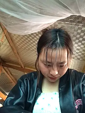 Snapshot of honeyyy110 chatting on 12, 2, 2026 honeyyy110 online show from 12, 2, 2026