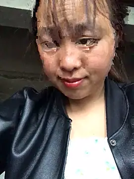 Snapshot of honeyyy110 chatting on 11, 2, 2026 honeyyy110 online show from 11, 2, 2026