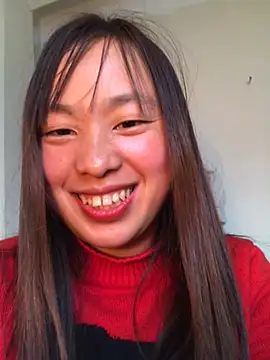 Snapshot of honeyyy110 chatting on 3, 2, 2026 honeyyy110 online show from 3, 2, 2026