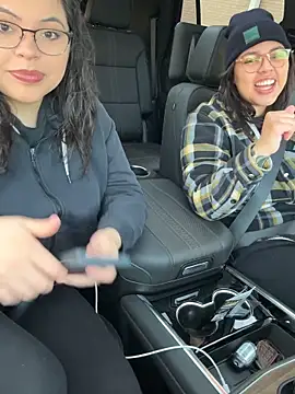 Snapshot of KittyTatts chatting on 7, 2, 2026 KittyTatts online show from 7, 2, 2026