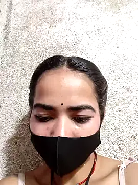 Sonali Bendre online show from 2, 4, 2026