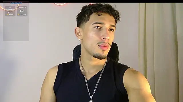 Snapshot of rafael_stone11 chatting on 14, 2, 2026 rafael stone11 online show from 14, 2, 2026