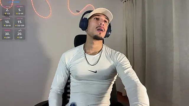 Snapshot of rafael_stone11 chatting on 25, 2, 2026 rafael stone11 online show from 25, 2, 2026