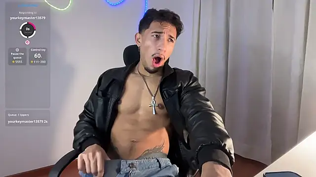 Snapshot of rafael_stone11 chatting on 13, 2, 2026 rafael stone11 online show from 13, 2, 2026