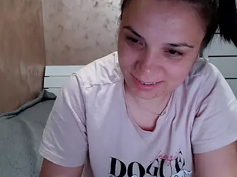 LorraGrey online show from 3, 5, 2026