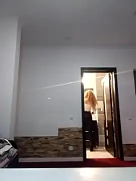 Snapshot of LannaQuinn chatting on 7, 2, 2026 LannaQuinn online show from 7, 2, 2026