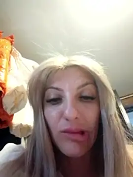 LannaQuinn online show from 29, 5, 2026