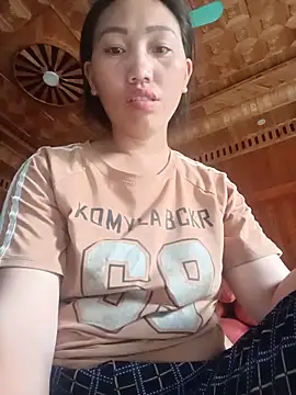 Snapshot of hot-luna- chatting on 16, 5, 2026 hot-luna- online show from 16, 5, 2026