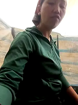 hot-luna- online show from 23, 2, 2026