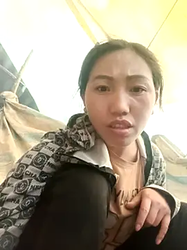 hot-luna- online show from 9, 3, 2026